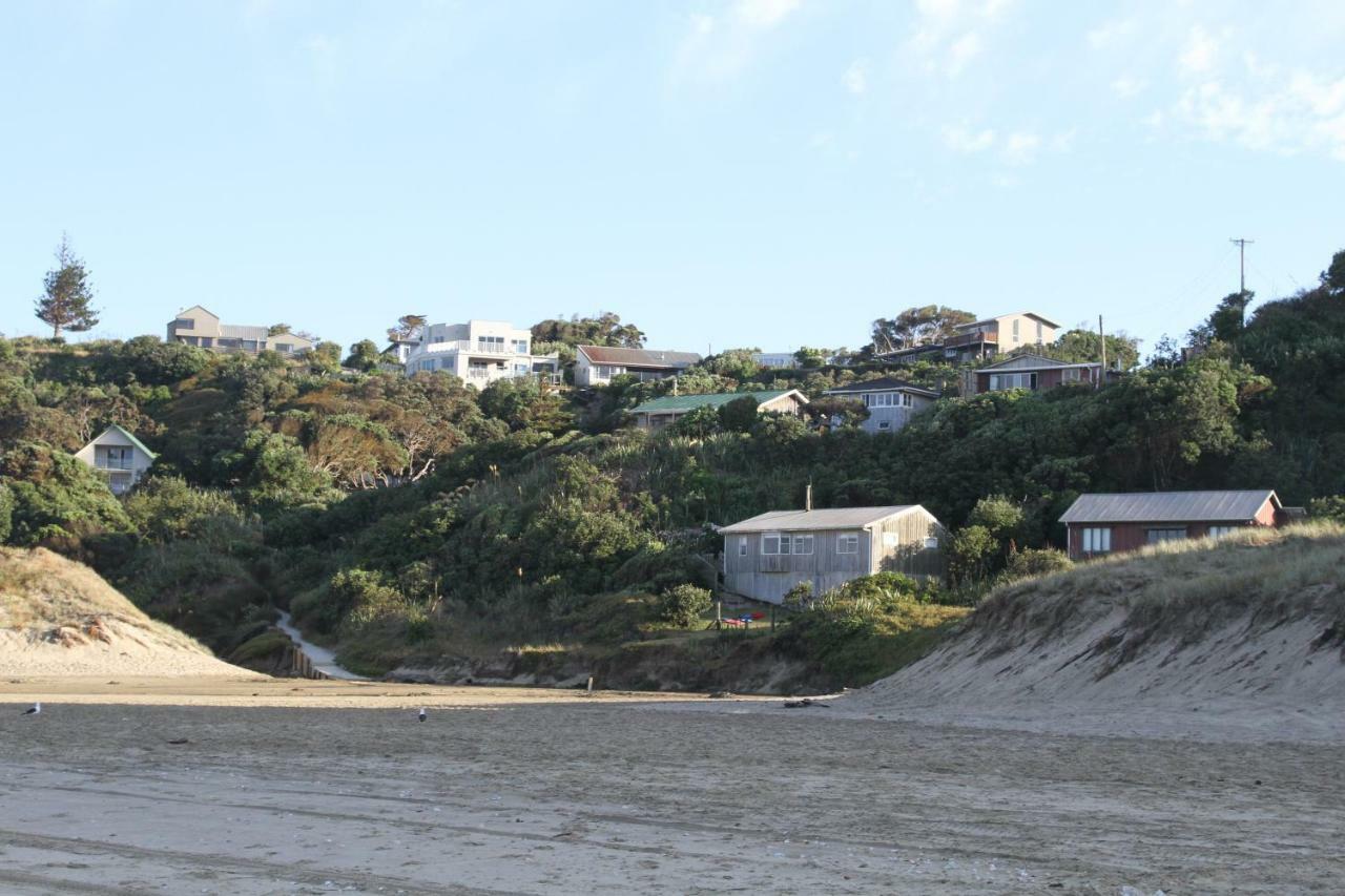 Toad Hall Baylys Beach エクステリア 写真