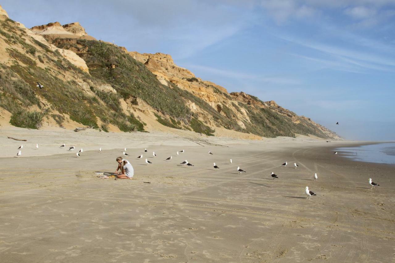 Toad Hall Baylys Beach エクステリア 写真